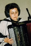 Nathalie Coulm à l'accordéon
